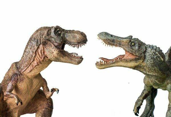 Who would win?  Spinosaurus vs. T-Rex